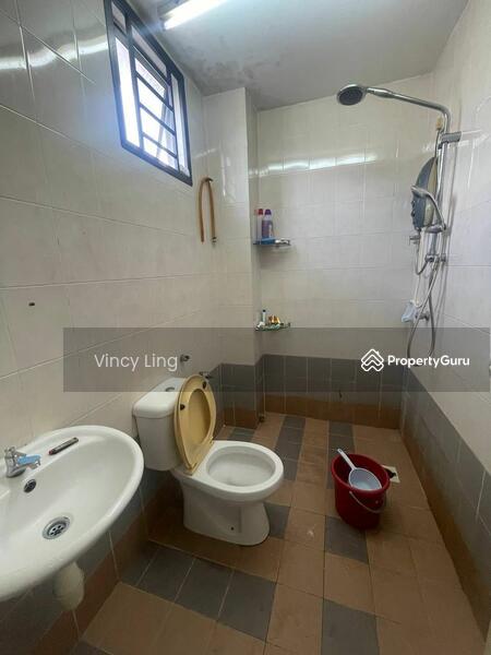 For Sale - Taman Larkin