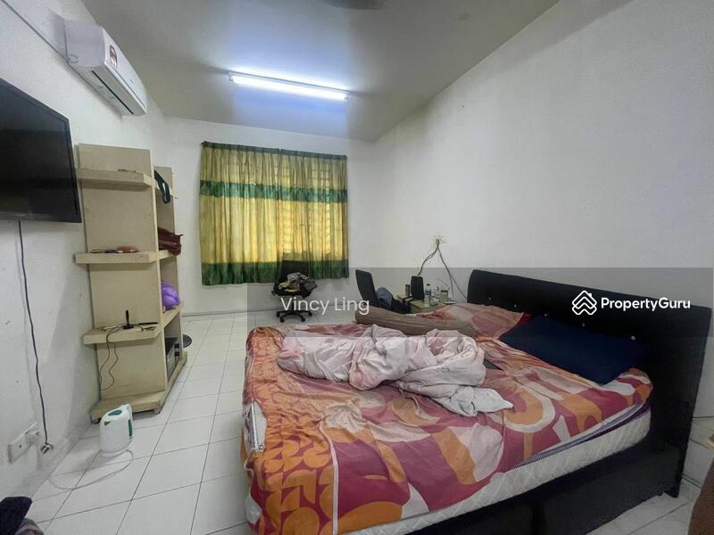 For Sale - Taman Larkin