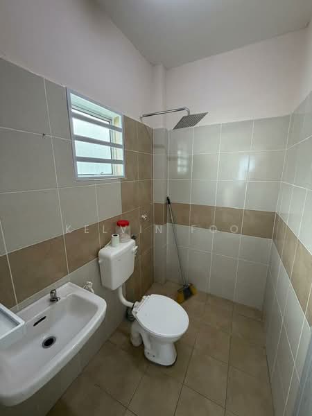 Rumah Teres 1 Tingkat untuk Dijual di Halaman Tualang Indah (Tanjong Tualang) - Kelvin Foo - Bathroom - PropertyGuru.com.my