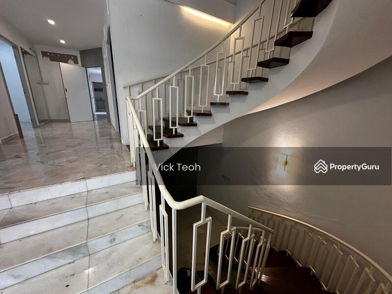 Untuk Disewa - 2 Storey Semi D Commercial Pulau Tikus