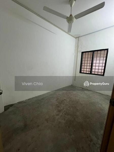Untuk Dijual - Terrace house at Taman Puncak Jalil
