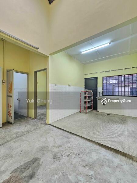 1-storey Terraced House for Sale in Taman Johor Jaya (Johor Bahru) - Yuki Cheng - PropertyGuru.com.my
