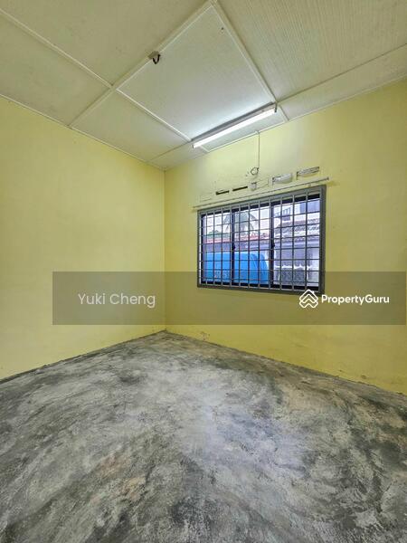 1-storey Terraced House for Sale in Taman Johor Jaya (Johor Bahru) - Yuki Cheng - PropertyGuru.com.my