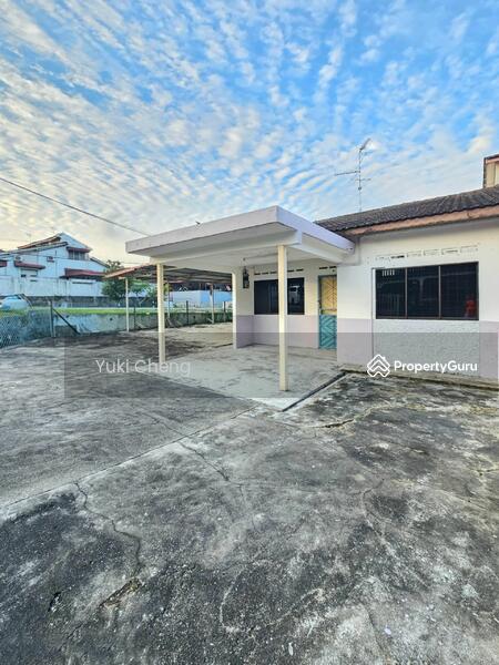 1-storey Terraced House for Sale in Taman Johor Jaya (Johor Bahru) - Yuki Cheng - PropertyGuru.com.my