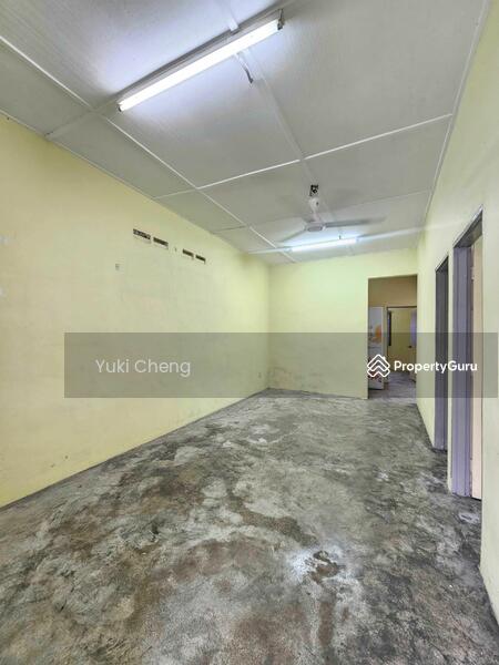1-storey Terraced House for Sale in Taman Johor Jaya (Johor Bahru) - Yuki Cheng - PropertyGuru.com.my