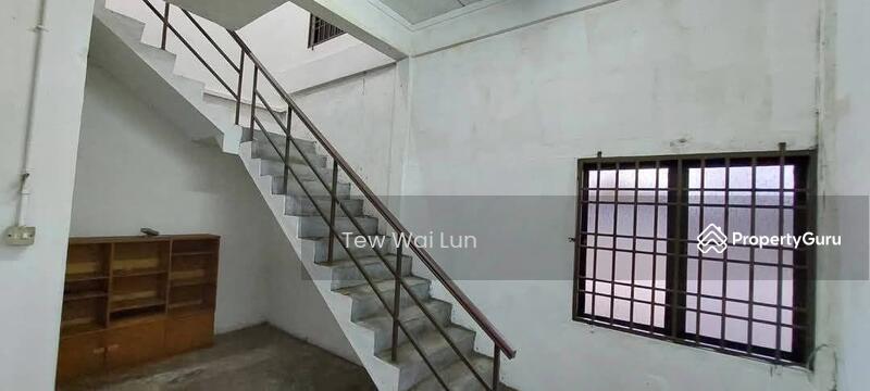 For Rent - 1.5 Storey Semi-D Factory For Rent At Pengkalan