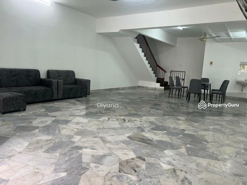 Untuk Disewa - taman setapak