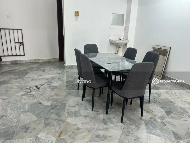 Untuk Disewa - taman setapak