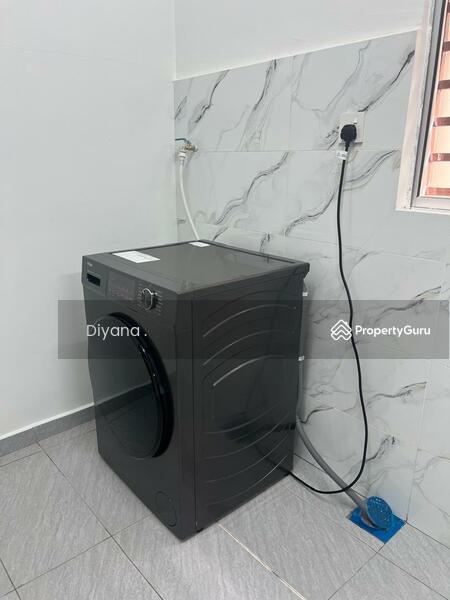 Untuk Disewa - taman setapak