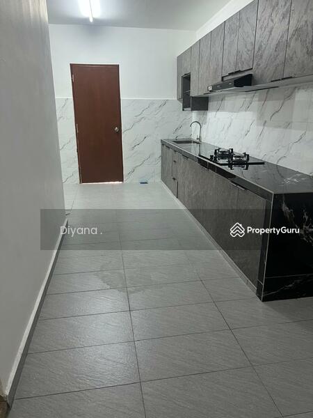 Untuk Disewa - taman setapak