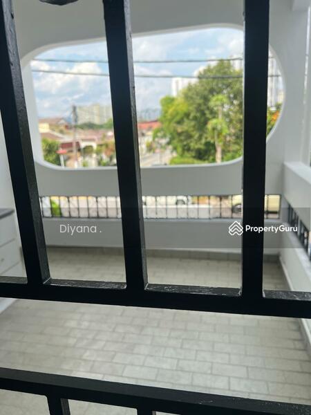 Untuk Disewa - taman setapak