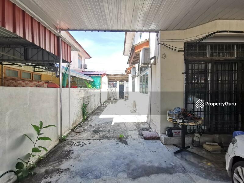 For Sale - 2 storey Terrace End Lot @ Alma