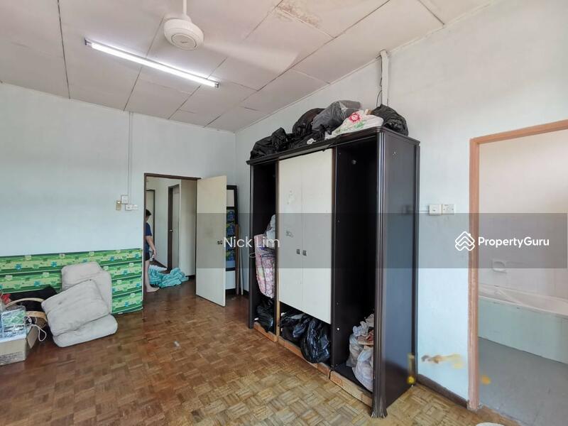 For Sale - 2 storey Terrace End Lot @ Alma