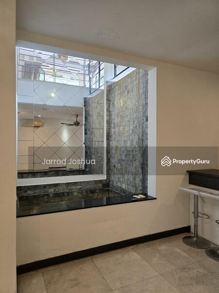 Untuk Dijual - Amarin Kiara