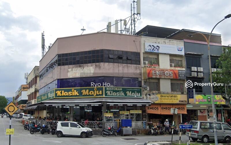 For Sale - Ampang 3 storey Corner shop ROI 5.3% Anchor Tenant