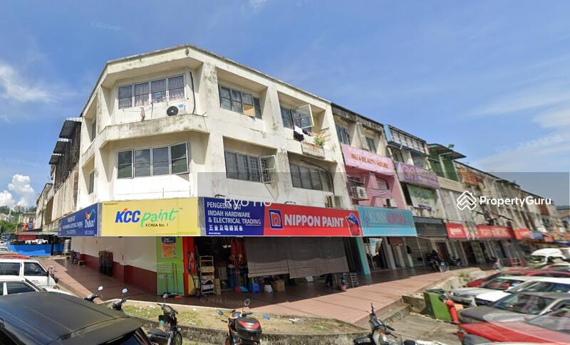 For Sale - Ampang 3 storey Corner shop ROI 5.3% Anchor Tenant