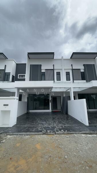 Untuk Dijual - Rumah Teres Dua Tingkat di Kulim