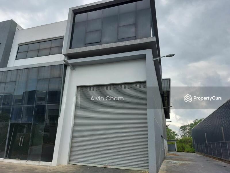 For Rent - Semi-D factory at Desa Cemerlang