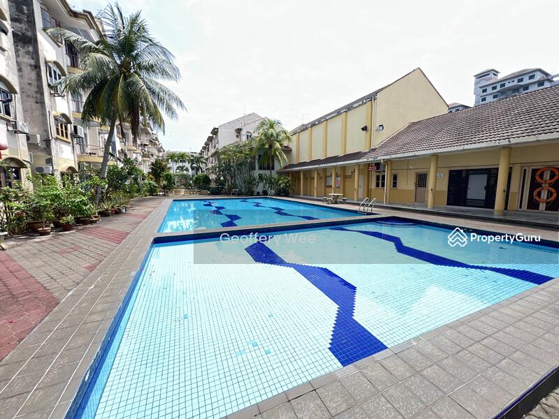 For Sale - Golden Showers (Kondo Ruby)