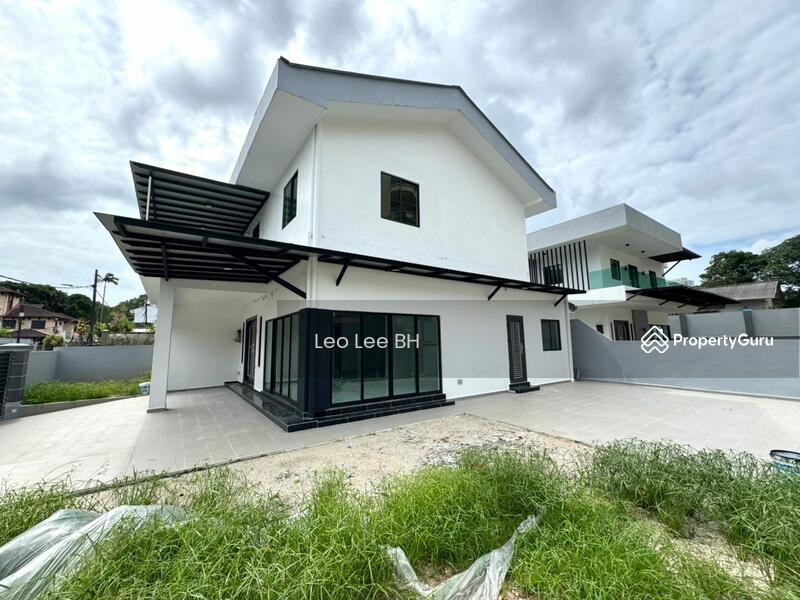 For Sale - Jalan Yusof Taha 5, Kampung Mahmoddiah, 80100 Johor Bahru