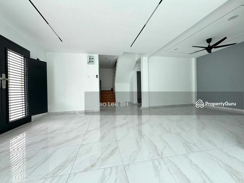 For Sale - Jalan Yusof Taha 5, Kampung Mahmoddiah, 80100 Johor Bahru