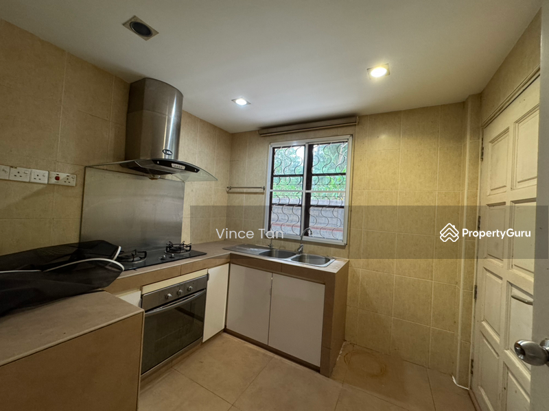 2.5-storey Terraced House for Sale in Sierramas (Sungai Buloh) - Vince Tan - PropertyGuru.com.my