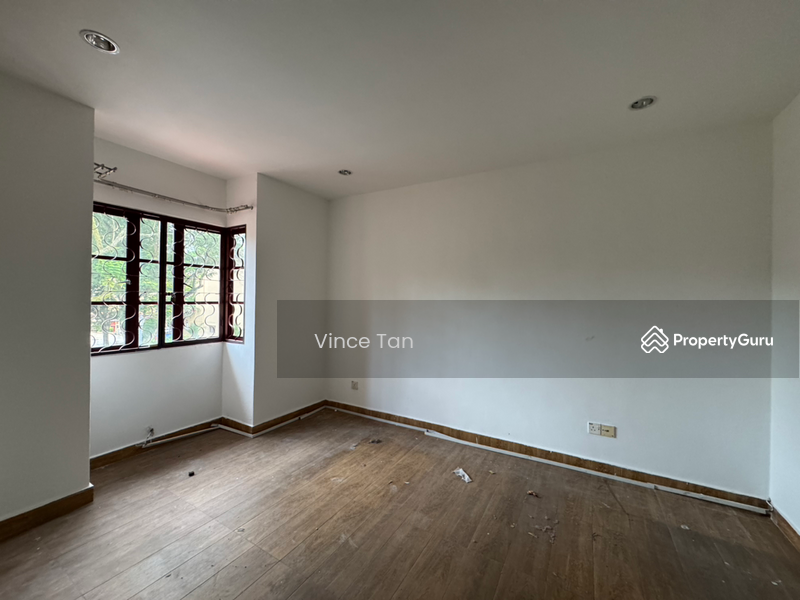 2.5-storey Terraced House for Sale in Sierramas (Sungai Buloh) - Vince Tan - PropertyGuru.com.my