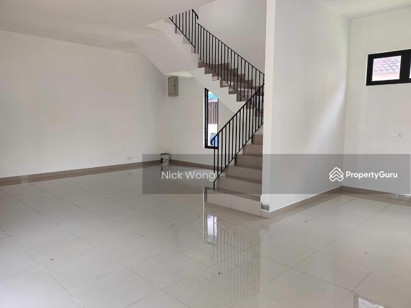 Untuk Dijual - Semi-D house at Desa Setapak
