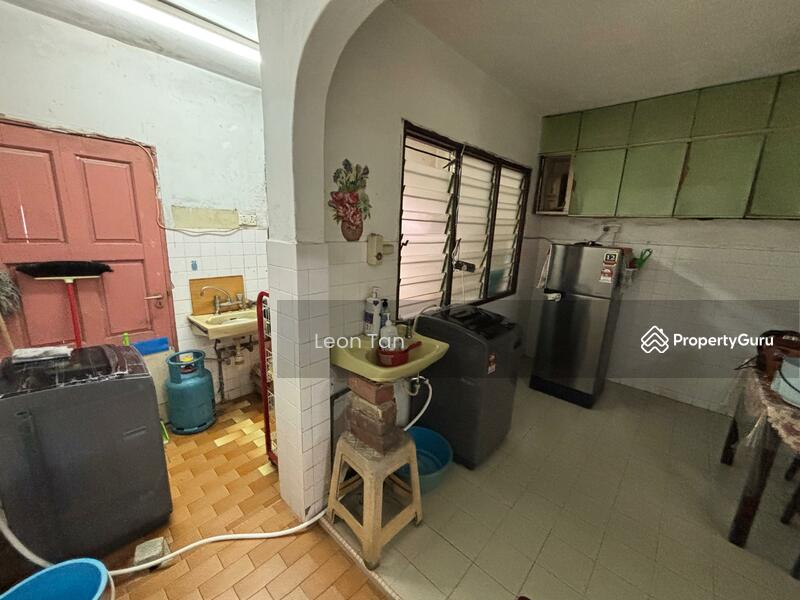 For Sale - 2-storey extended terrace house at Taman Sri Muda