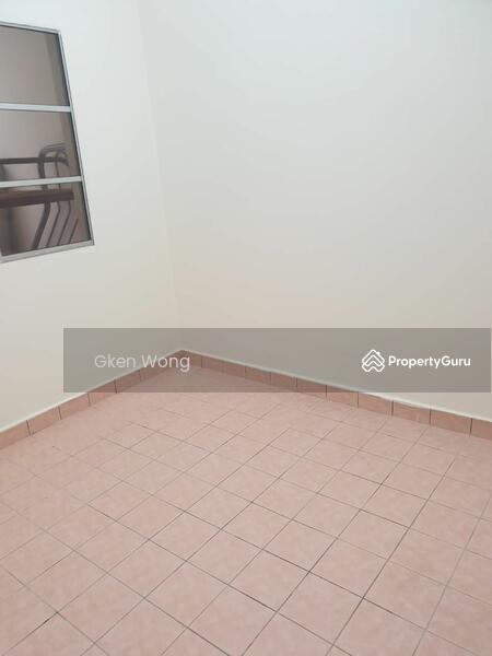 For Rent - Terrace house at Seksyen 6