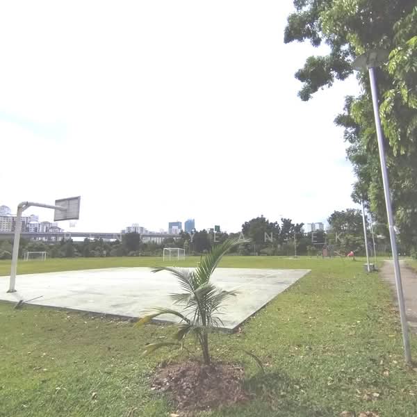 3-storey Terraced House for Sale in Lake Fields (Sungai Besi) - Peng Yean Ek - Exterior - PropertyGuru.com.my