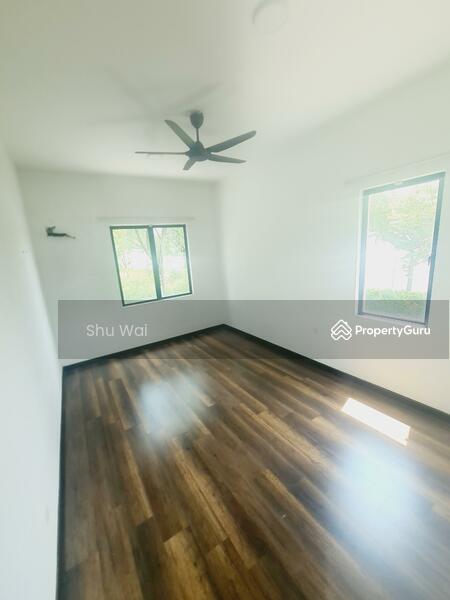 For Sale - 5 Reasons Buy Corner|Low Density|Gated Guarded|Can Extend|Tight Security|Below Market Value