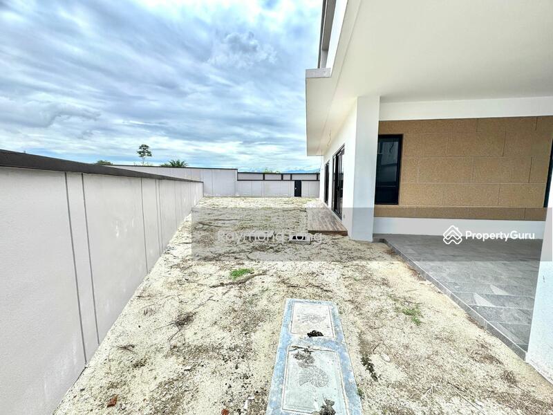 For Sale - The Grand Thompson