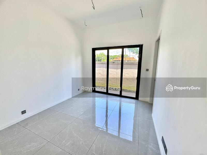 For Sale - The Grand Thompson