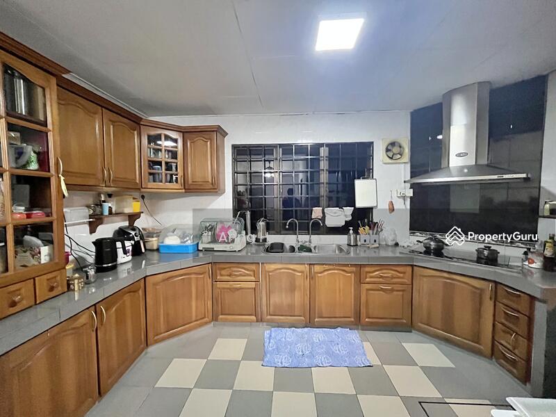 Rumah Teres 2 Tingkat untuk Dijual di Taman Bukit Cheras (Cheras) - Anna H - PropertyGuru.com.my