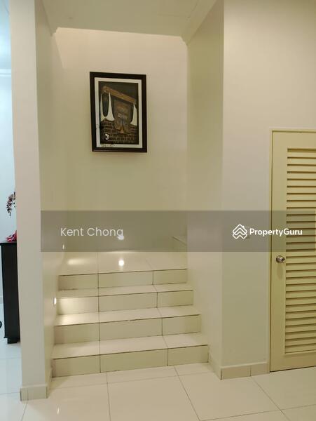 Untuk Dijual - Tiara South