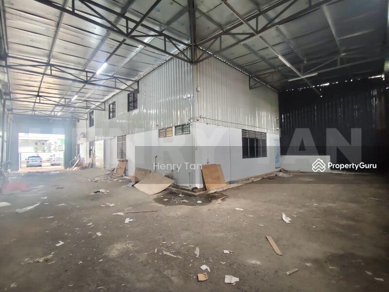Untuk Dijual - Semi-Detached Warehouse Factory For Sale at IKS Juru near Science Park
