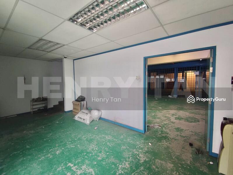 Untuk Dijual - Semi-Detached Warehouse Factory For Sale at IKS Juru near Science Park