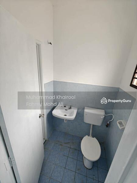 Untuk Dijual - Meridin East