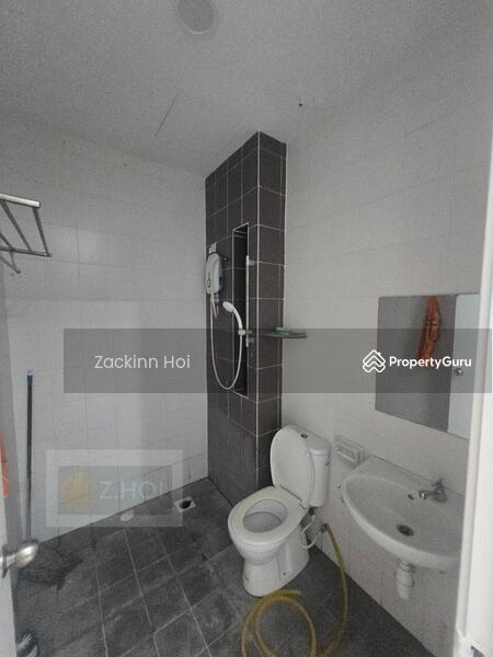 Untuk Disewa - Convenient Location Partly Furnished 2sty Semi D Bandar Parkland Klang