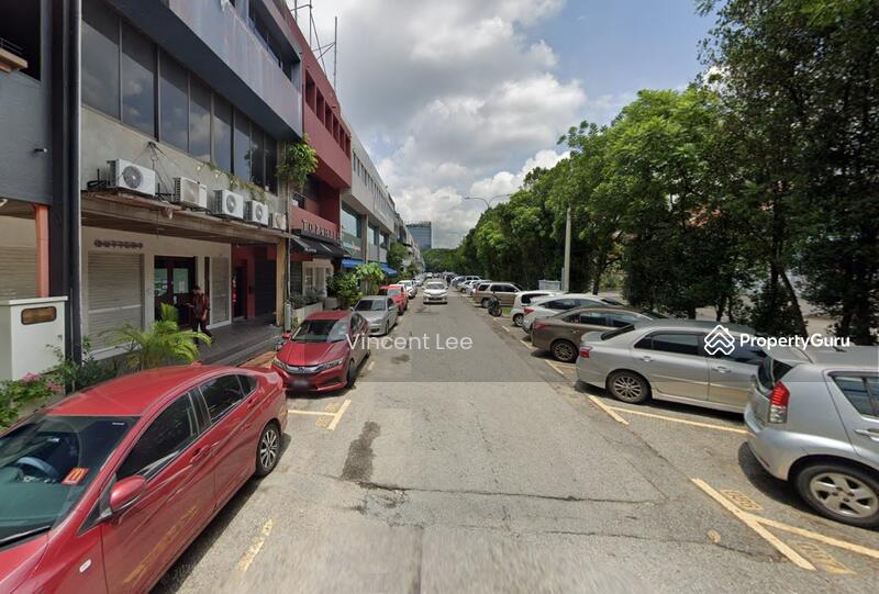 For Rent - GF 1F 2F Corner & Intermediate Shop for Rent in Taman Tun Dr Ismail KL