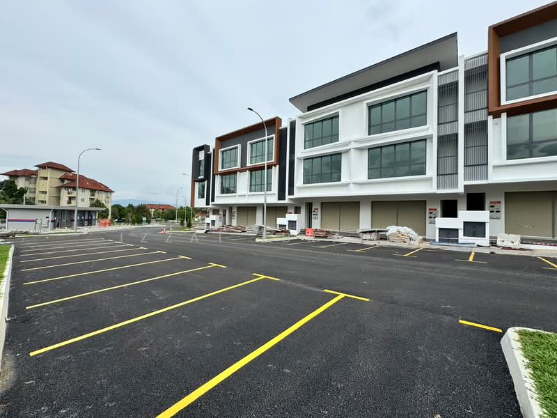Kedai / Pejabat untuk Disewa di Bandar Seri Putra (Bangi) - Izzat Ibrahim - PropertyGuru.com.my