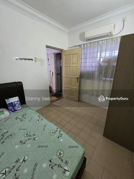 For Sale - Taman Putri Kulai Double Storey Terrace House Unblock View