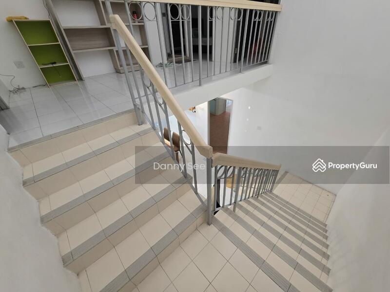 For Sale - Taman Putri Kulai Double Storey Terrace House Unblock View