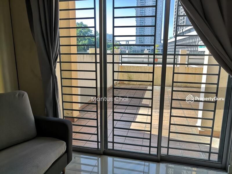 Untuk Dijual - Connaught Avenue