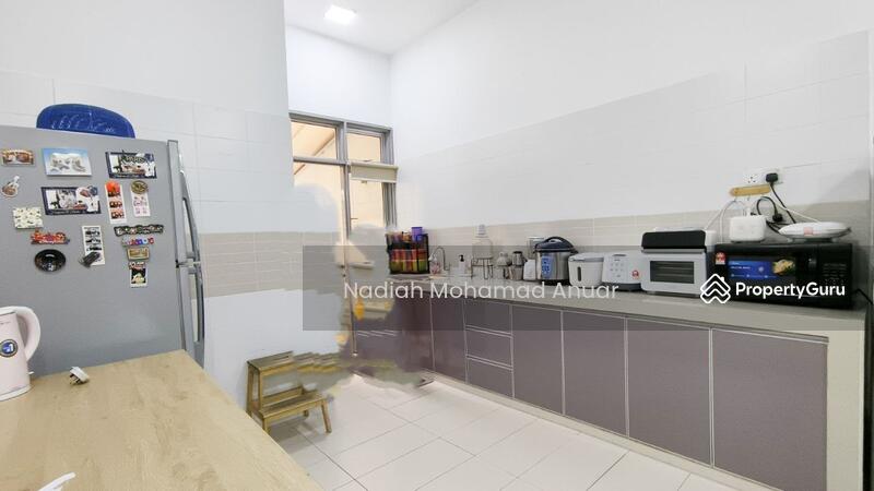 Untuk Dijual - Viola