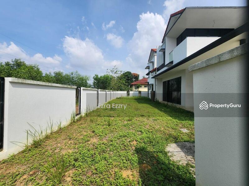 Untuk Dijual - Dillenia