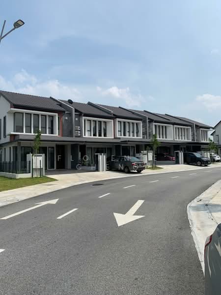 Terraced House for Sale in Sungai Buloh (Selangor) - FLORENCE CHENG - Exterior - PropertyGuru.com.my