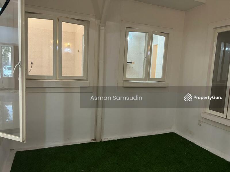 For Rent - Double Storey Jalan Ubin For Rental in Bukit Jelutong Shah Alam