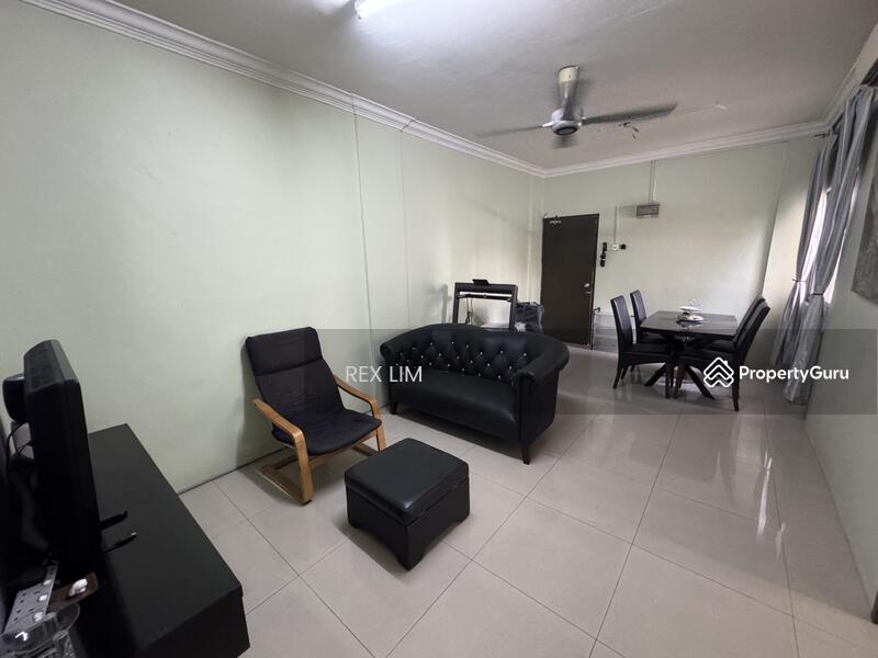 For Sale - Puchong Utama Court 2
